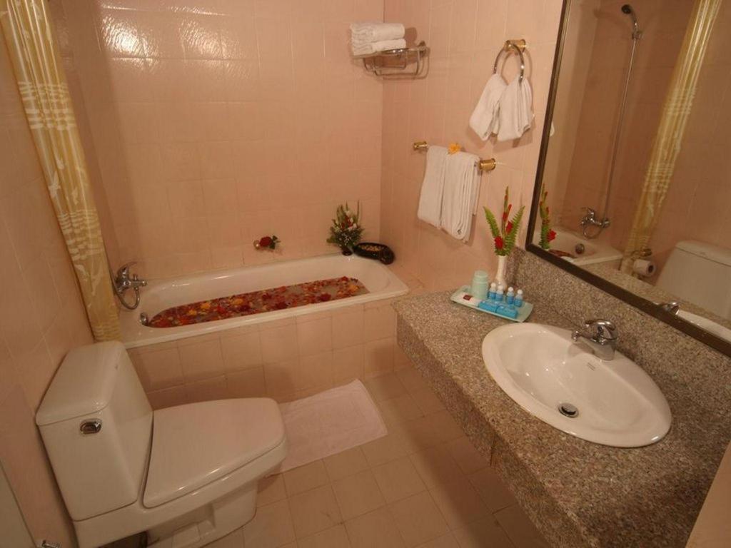 Yuzana Hotel Yangon Eksteriør bilde