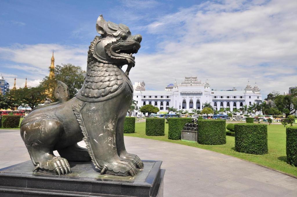 Yuzana Hotel Yangon Eksteriør bilde