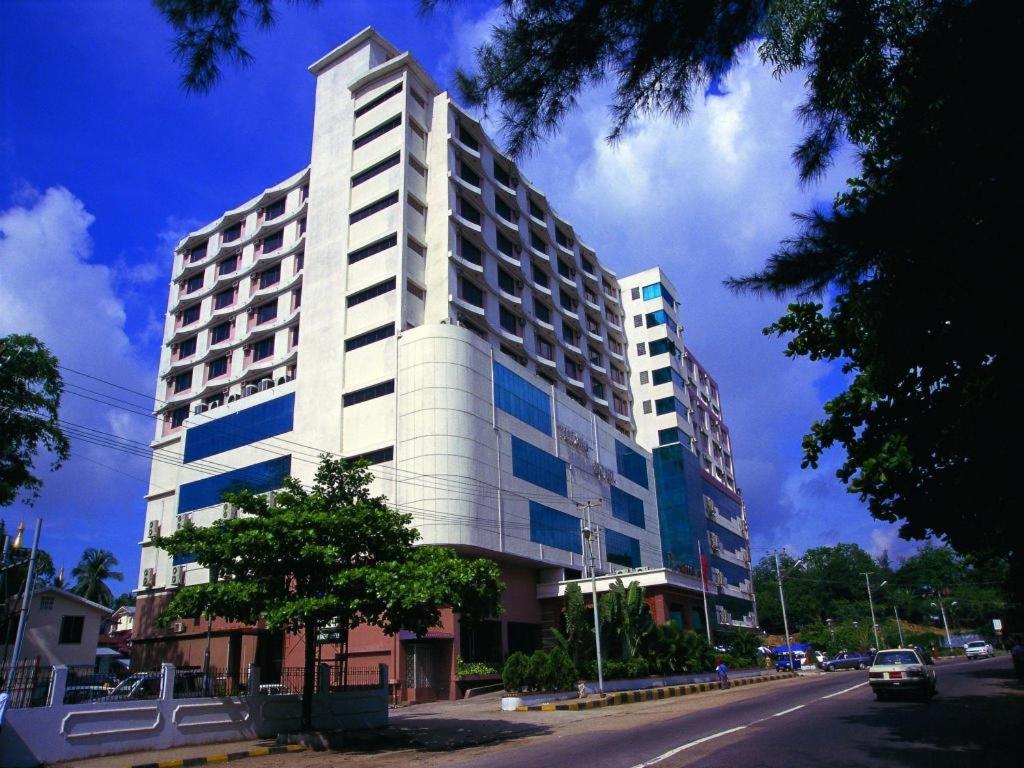 Yuzana Hotel Yangon Eksteriør bilde