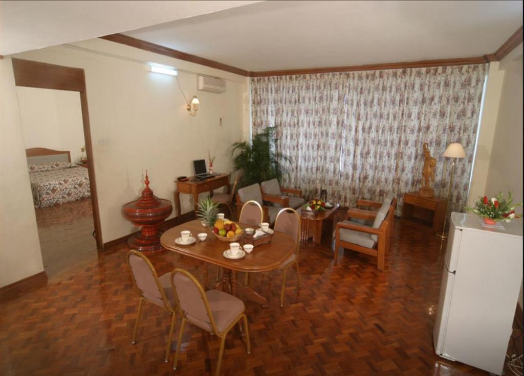 Yuzana Hotel Yangon Eksteriør bilde